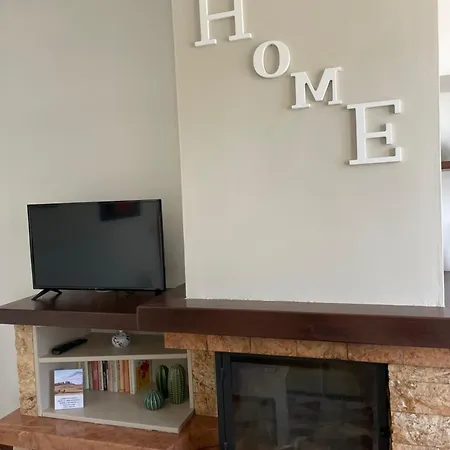 La Casa Di Chicca Apartment *