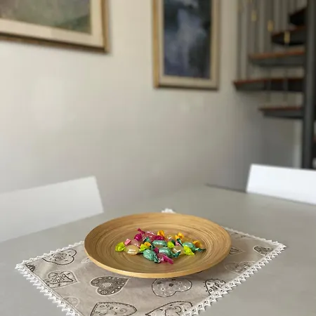 La Casa Di Chicca アパート アッバディーア・サン・サルヴァトーレ